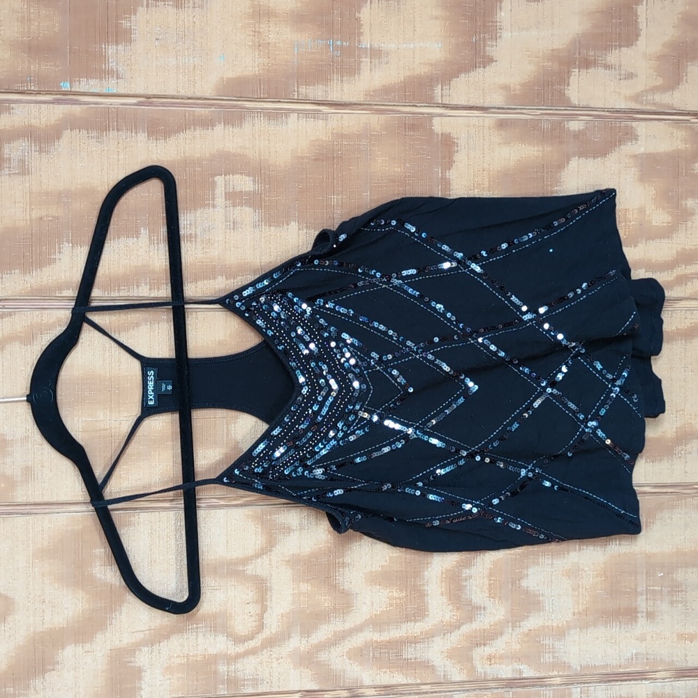 Express racer back top